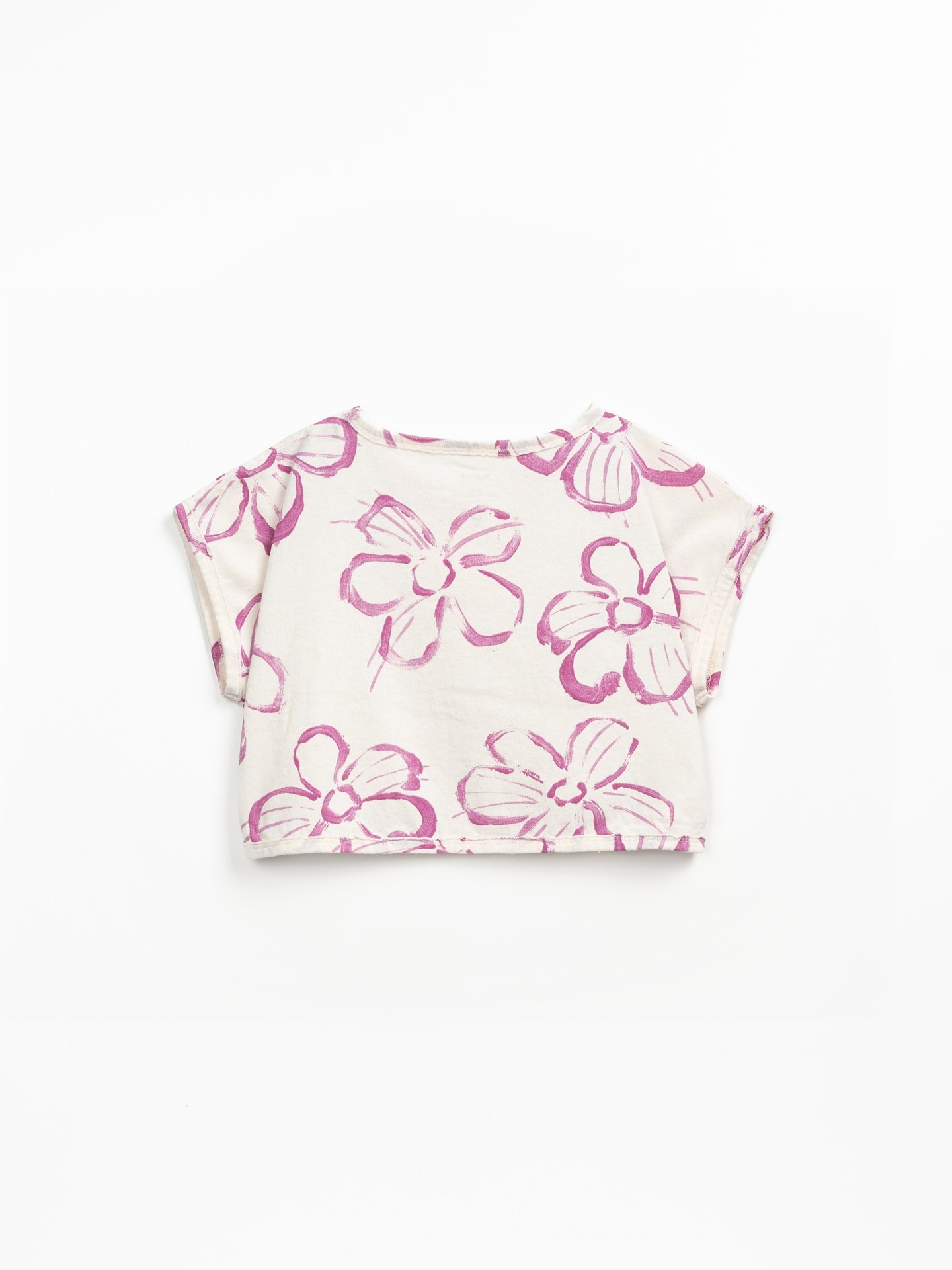 T-shirt con scollo ampio