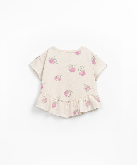 T-shirt con volant sul fondo