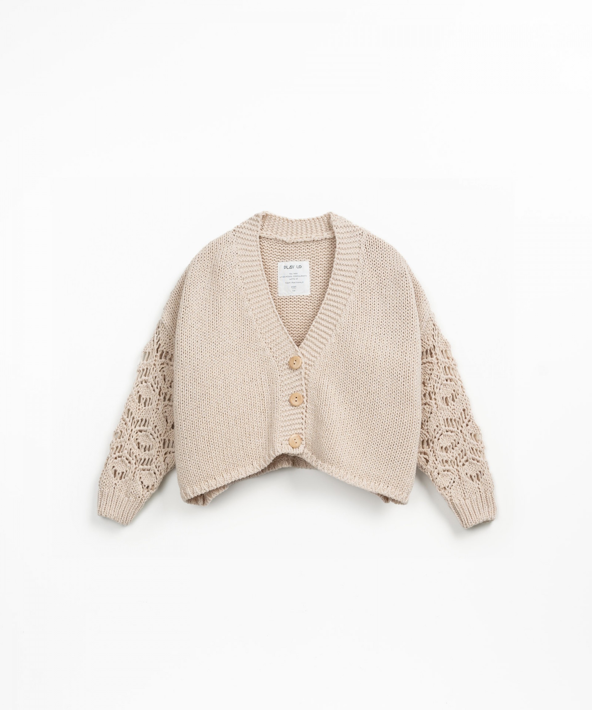 Chaqueta de punto cropped con botones de coco