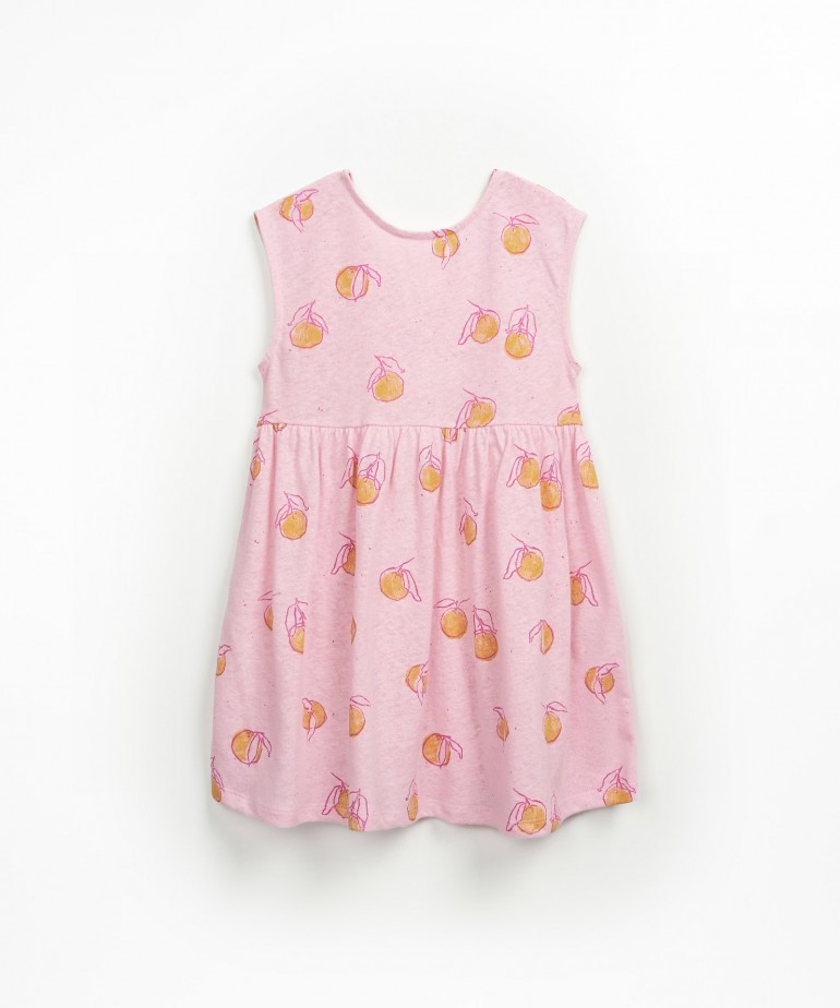Dress in organic cotton and linen with fruit print