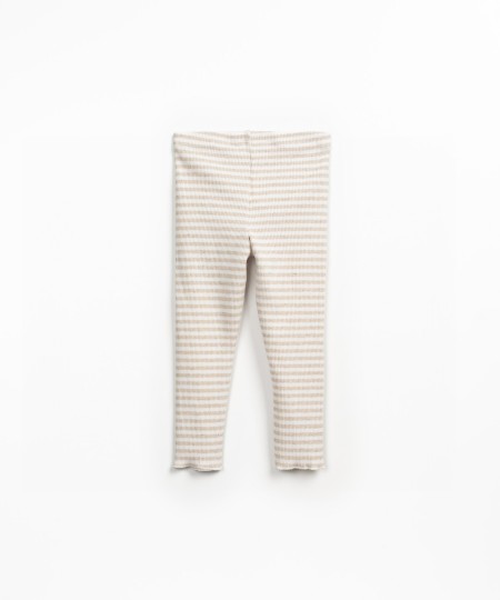 Leggings em mistura de fibras recicladas e fibras naturais