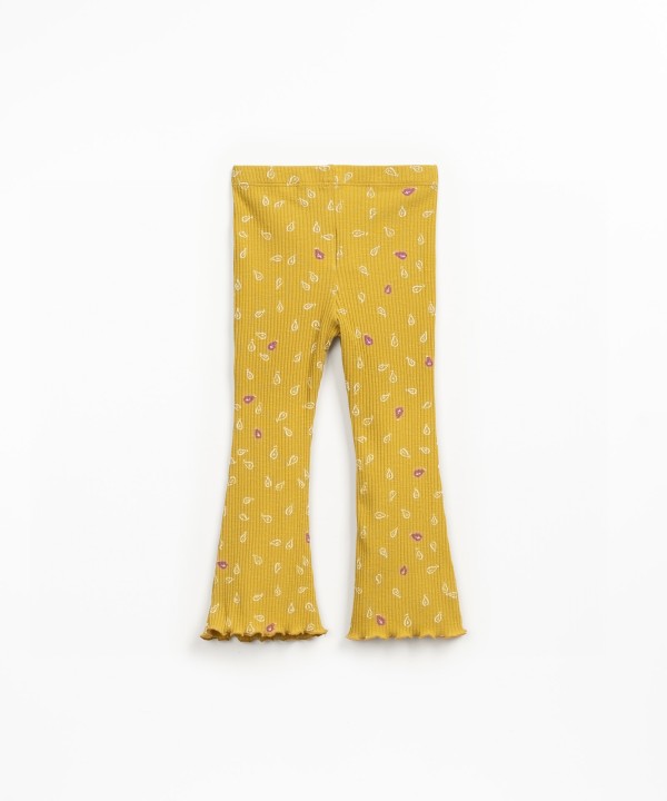 Leggings de malha canelada com estapado de p�ras