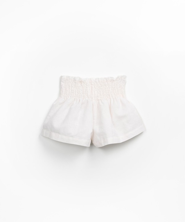 Linen and organic cotton shorts
