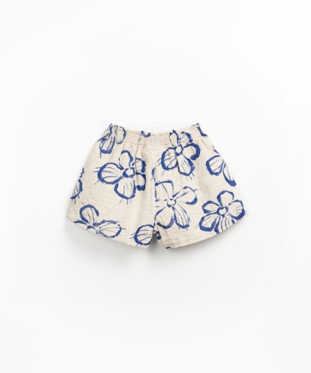 Short en tissu avec poches