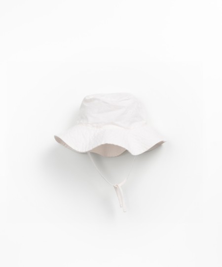 Sombrero de tela de lino y algod�n org�nico