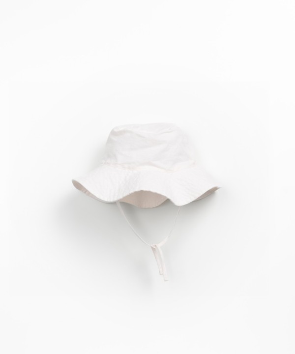 Sombrero de tela de lino y algod�n org�nico