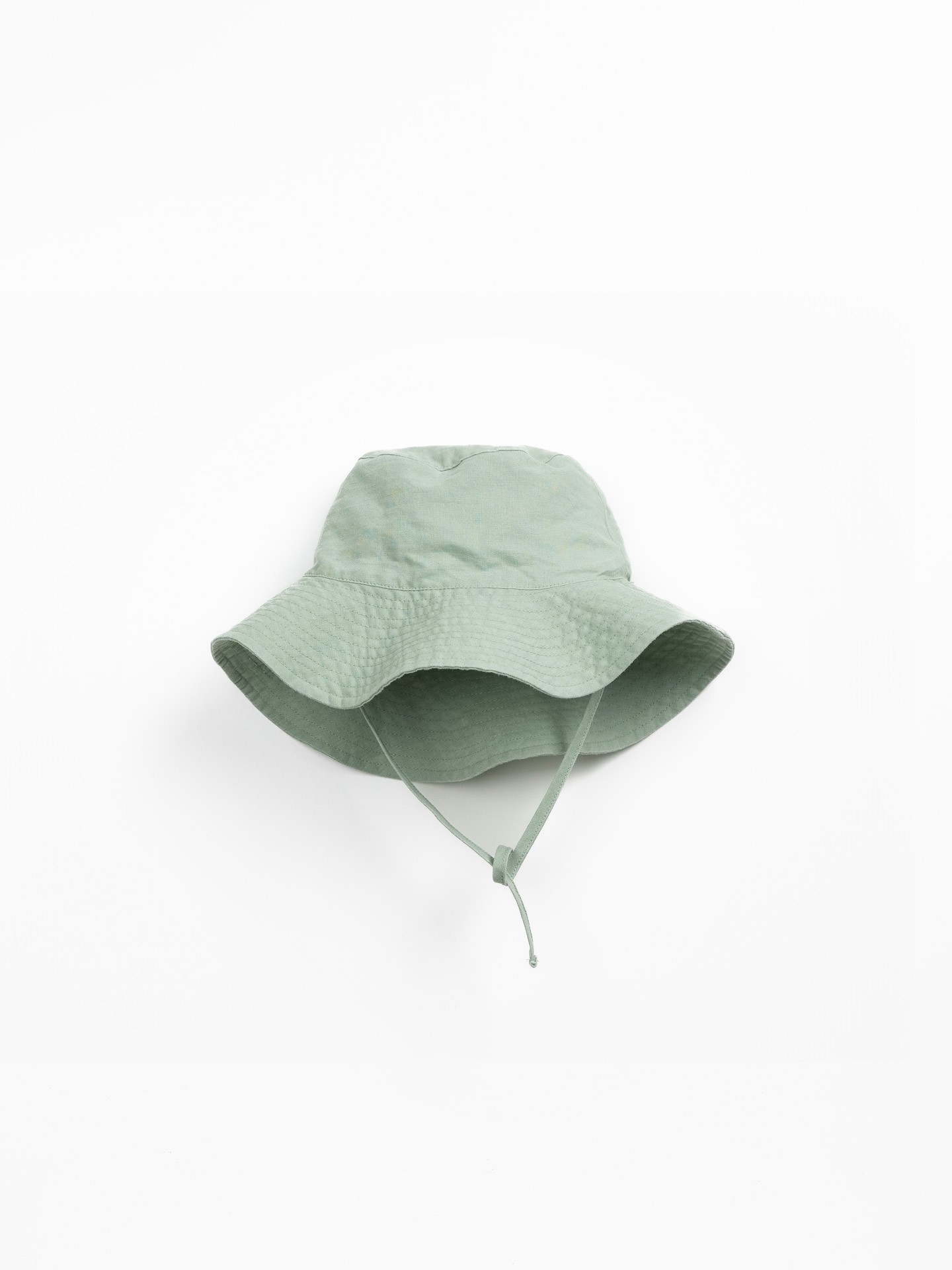 Chapéu de tecido em linho e algodão orgânico