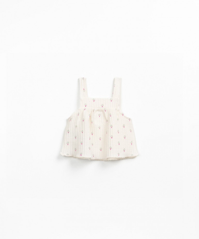 Strappy top with artichoke print