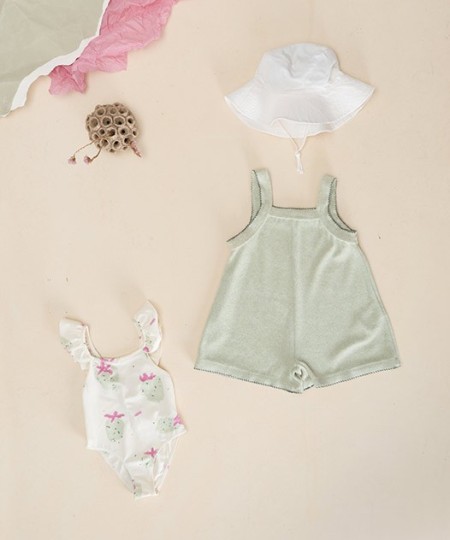 Mono de punto con pierna ancha Mono de punto con pierna ancha