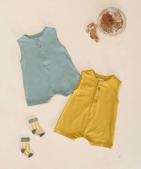 Jumpsuit in a mixture of organic cotton and recycled cotton