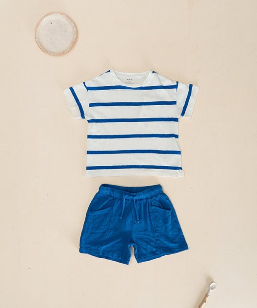 Striped pattern t-shirt