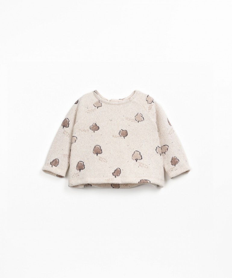 Maglione in maglia con miscela di fibre naturali e riciclate