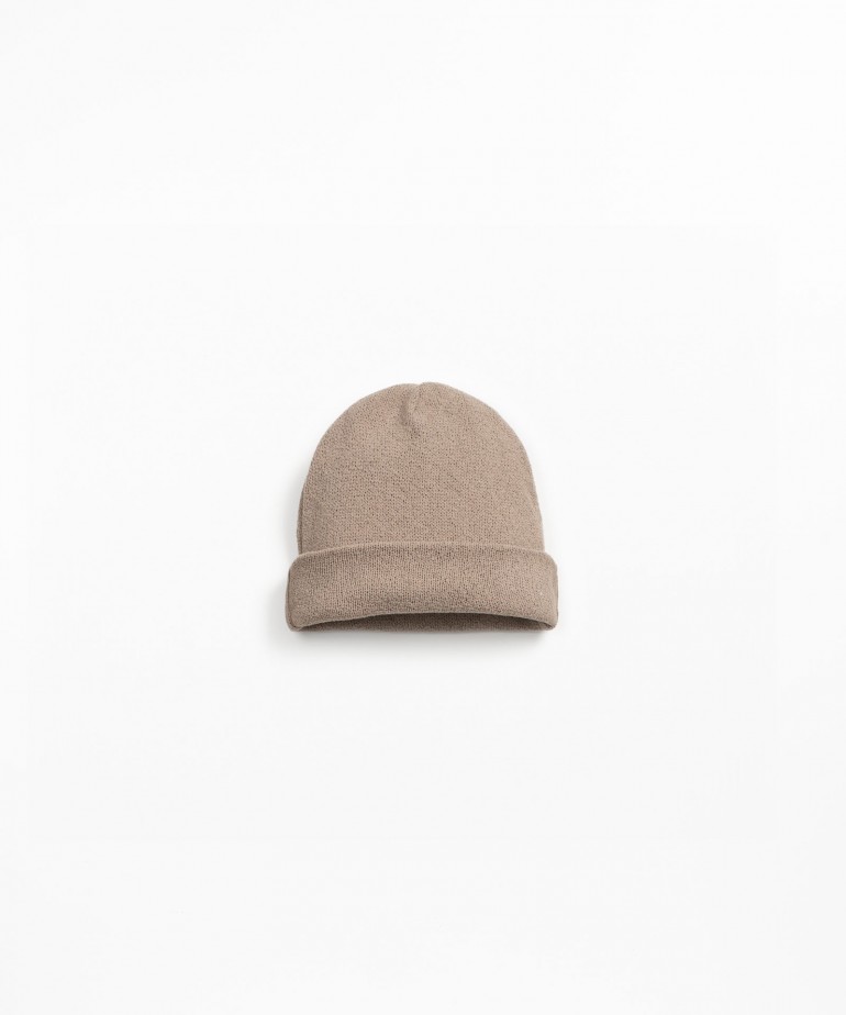 Bonnet en maille en mlange de coton rgnratif et coton recycl