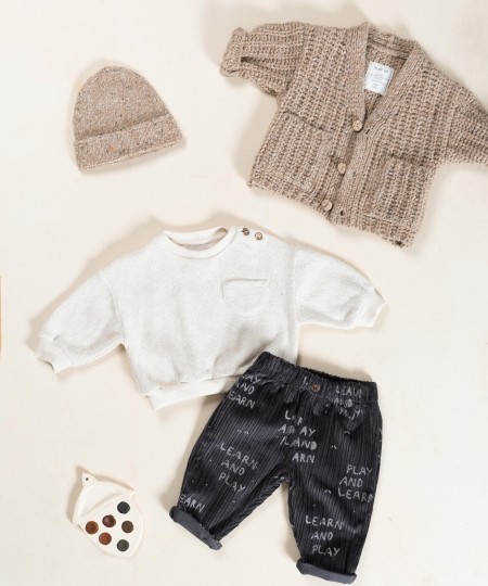 Corduroy trousers with print