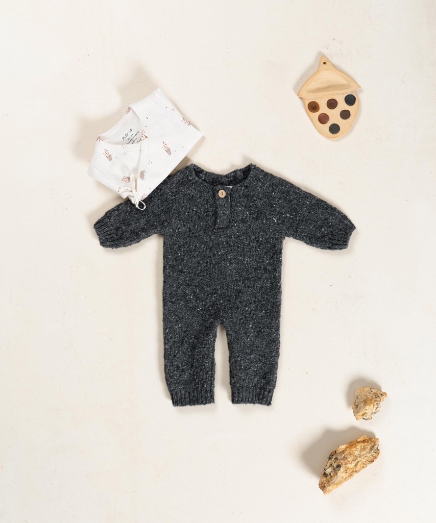 Jumpsuit with recycled fibers
