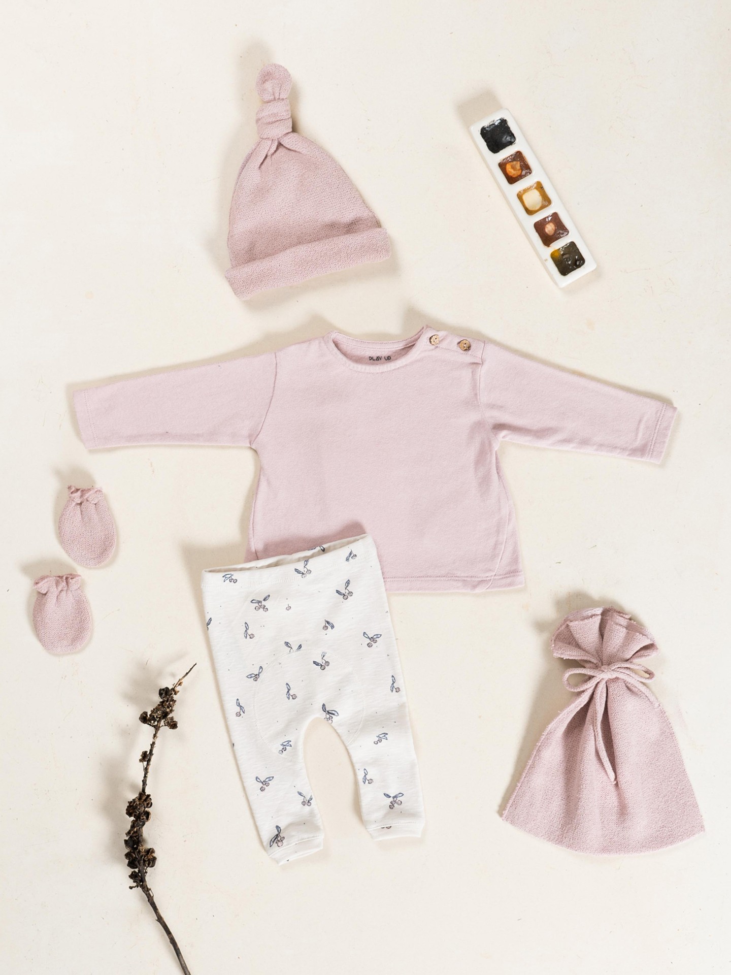 Conjunto de gorro y guantes de punto