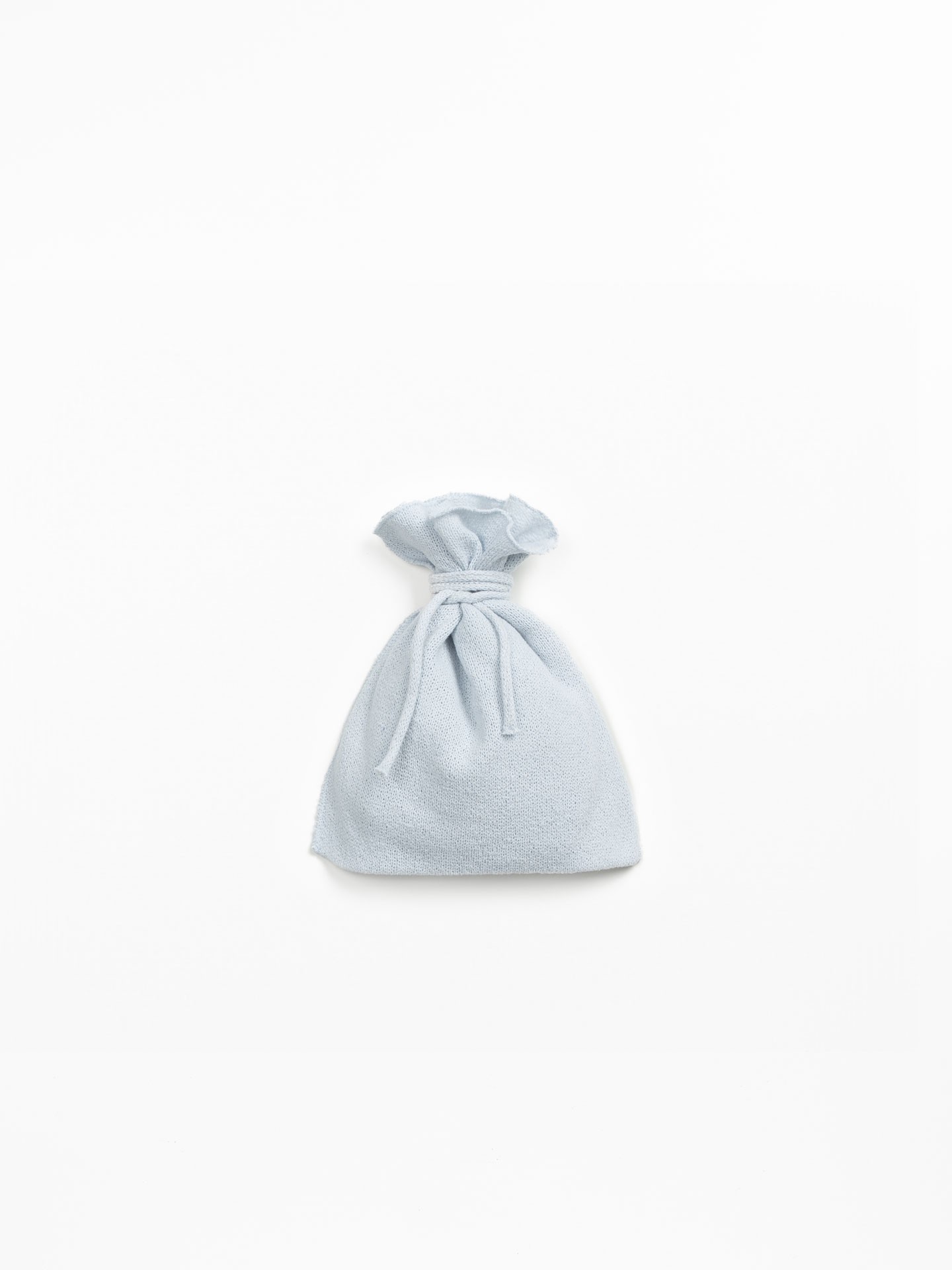 Conjunto de gorro y guantes de punto
