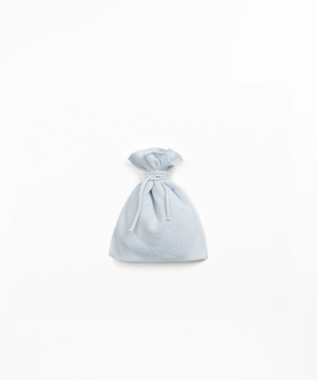 Ensemble bonnet et gants en maille