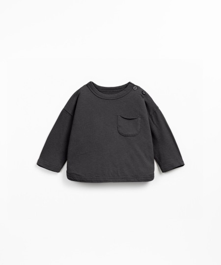 Knit sweater in a blend of natural and recycled fibers