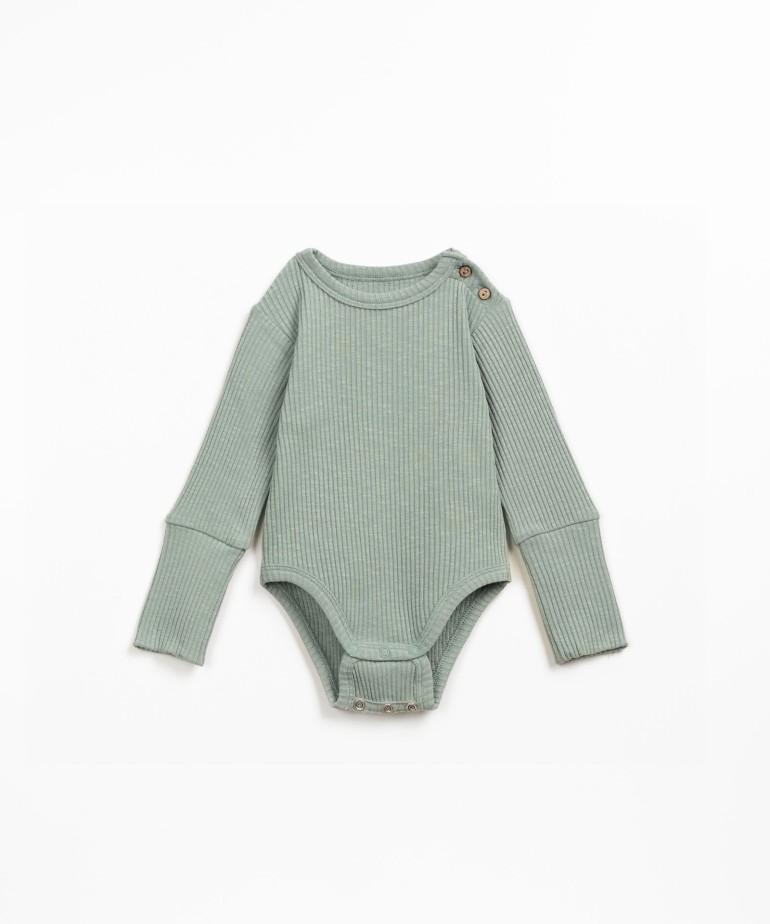 Ribbed bodysuit with organic cotton