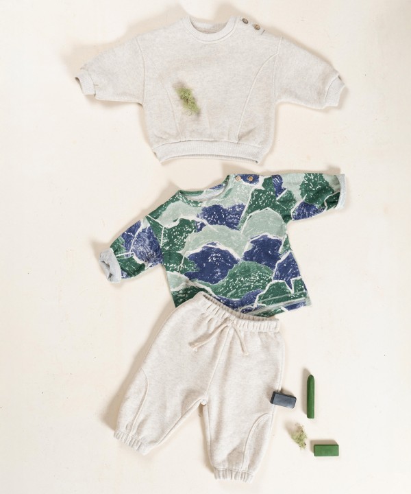 Sweatshirt in blend of natural fibers and recycled fibers