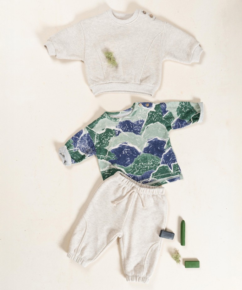 Sweatshirt in blend of natural fibers and recycled fibers