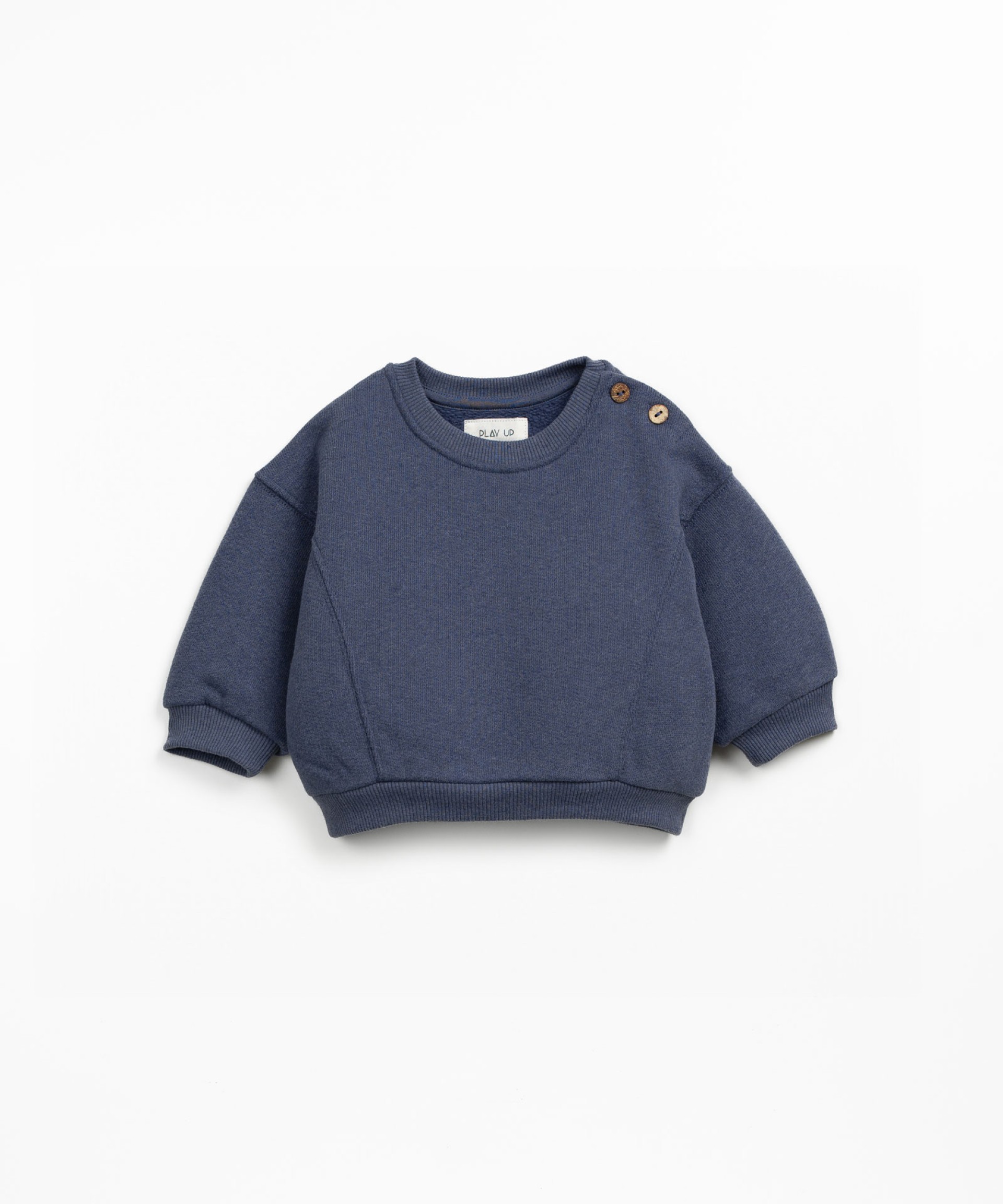Sweatshirt with shoulder opening