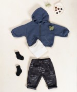 Fleece jacket in recycled cotton with hood, front zipper, and side pockets