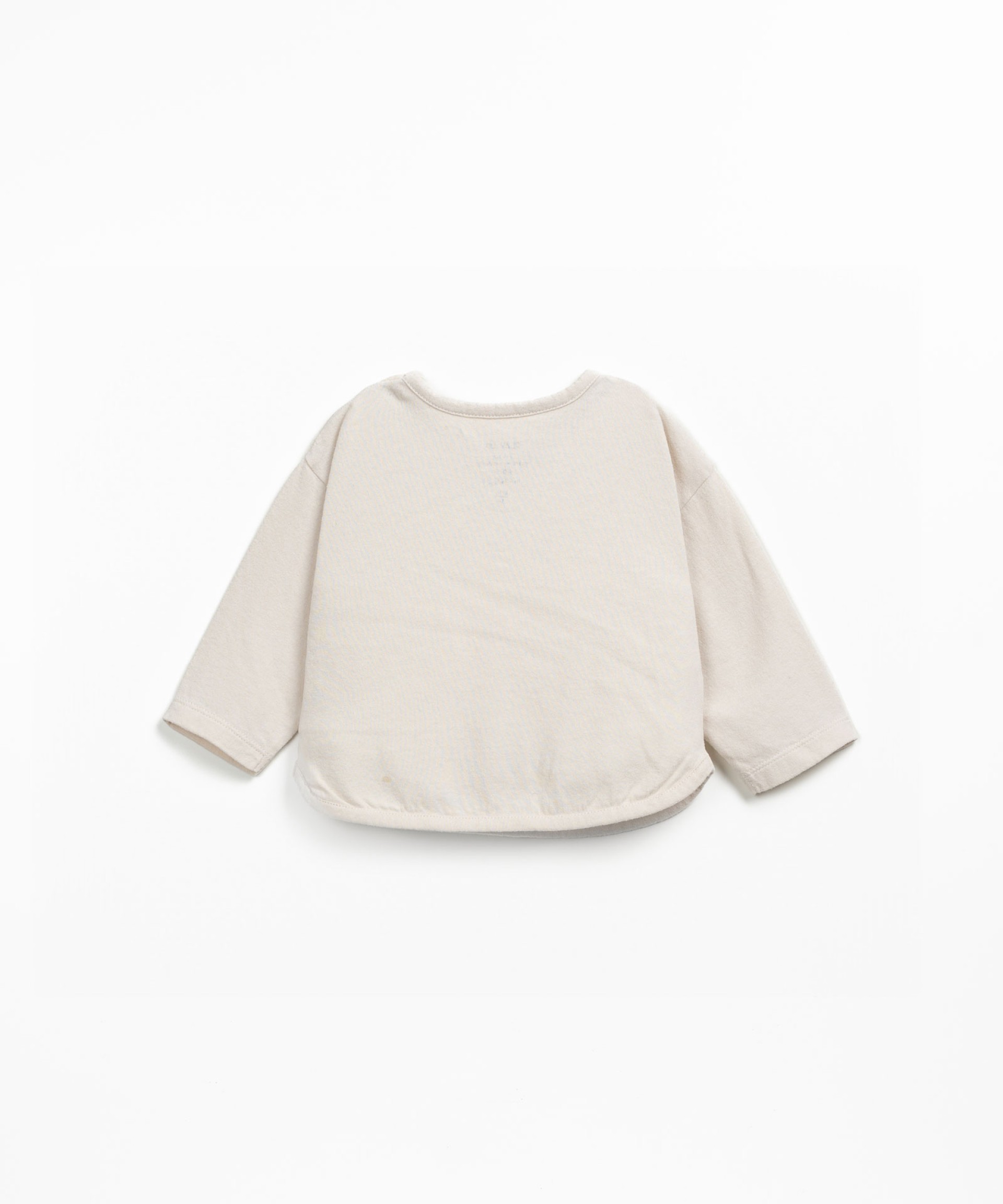 T-shirt with front print and shoulder opening