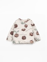 T-shirt with beetroot print