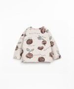 T-shirt with raw-cut details