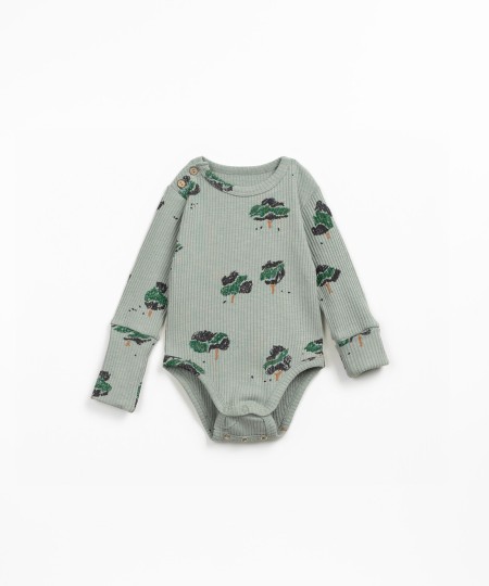 Organic cotton body with tree print