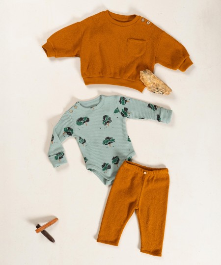 Knit sweater in a blend of organic cotton and regenerative cotton