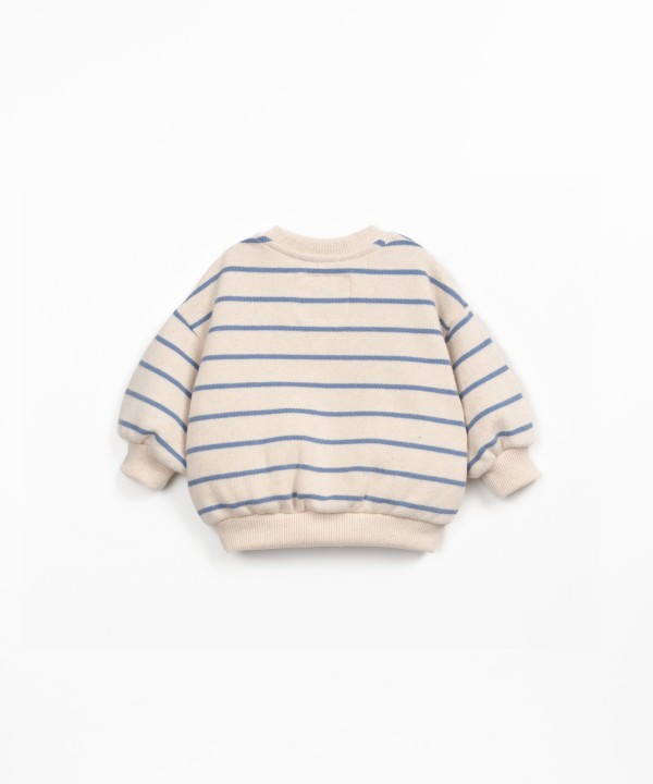 Sweater in a blend of natural and recycled fibers