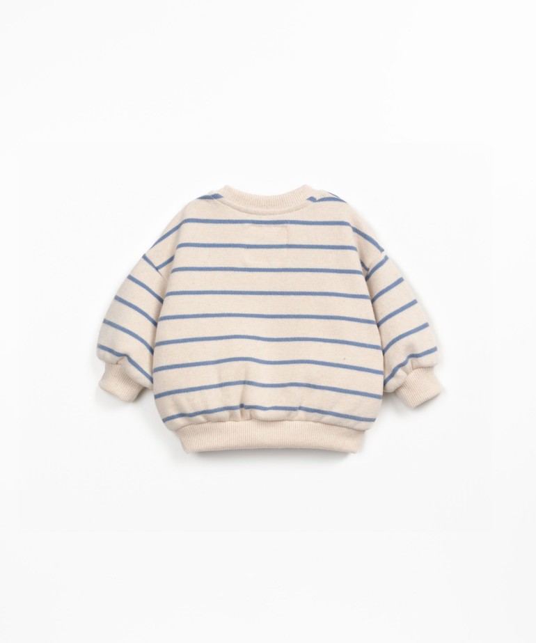 Maglione in misto fibre naturali e fibre riciclate