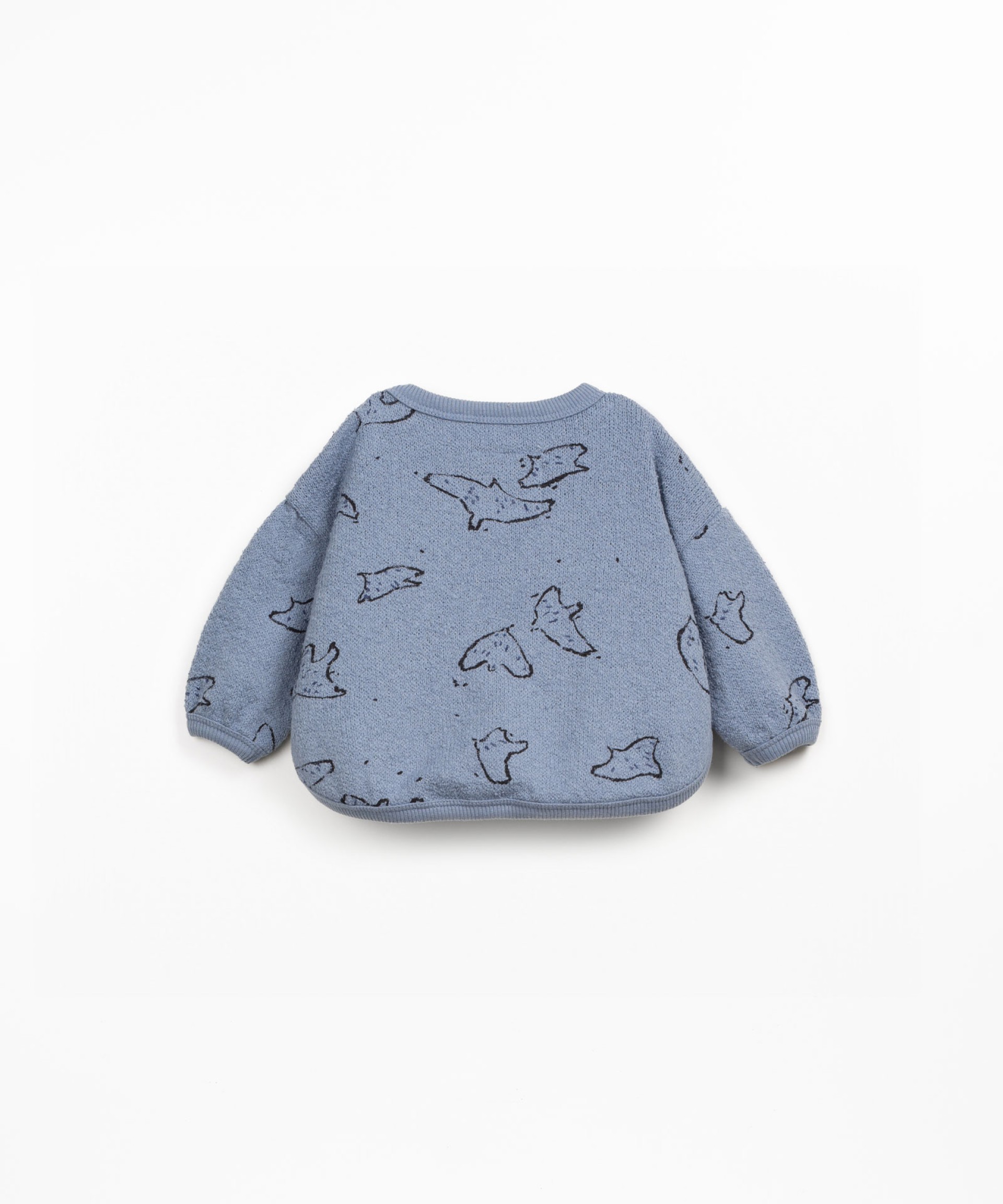 Knit sweater with dropped shoulders