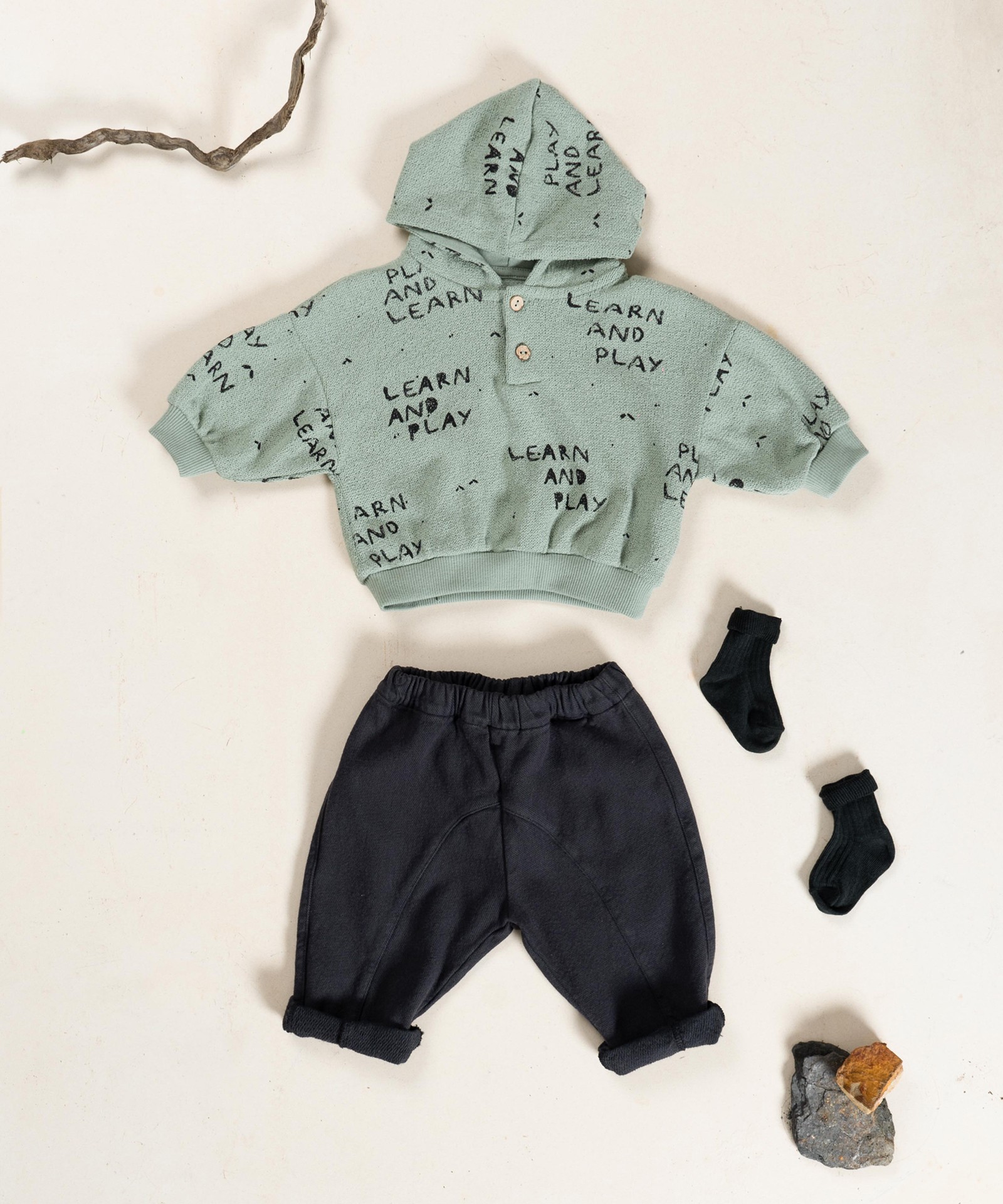 Jersey de punto con mezcla de fibras naturales y recicladas