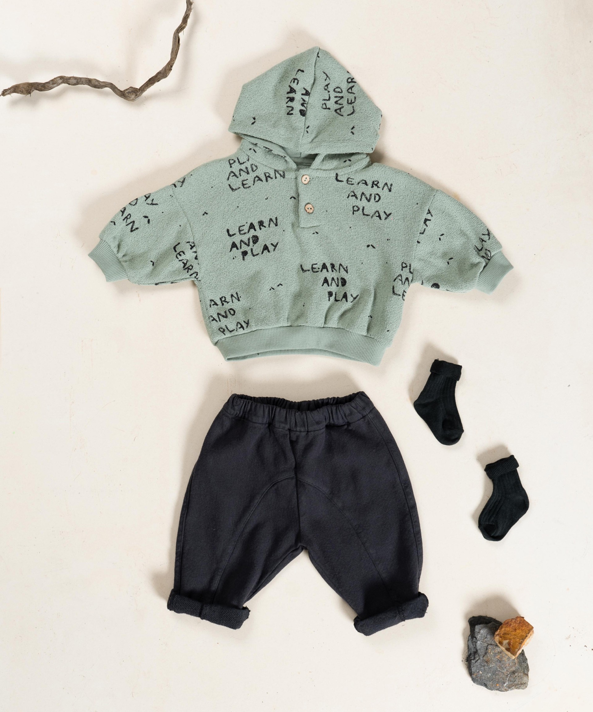 Knitted sweater with print
