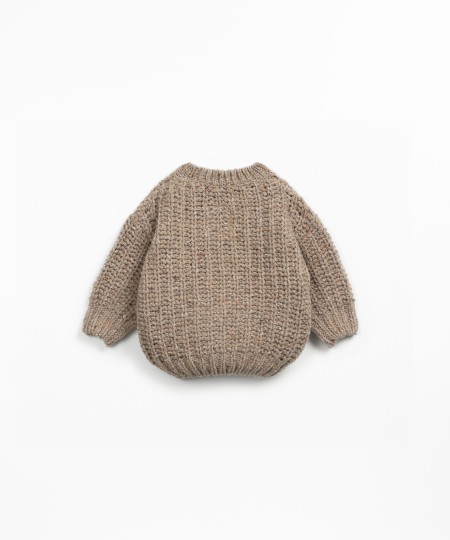 Pull en tricot avec fibres recyclées
