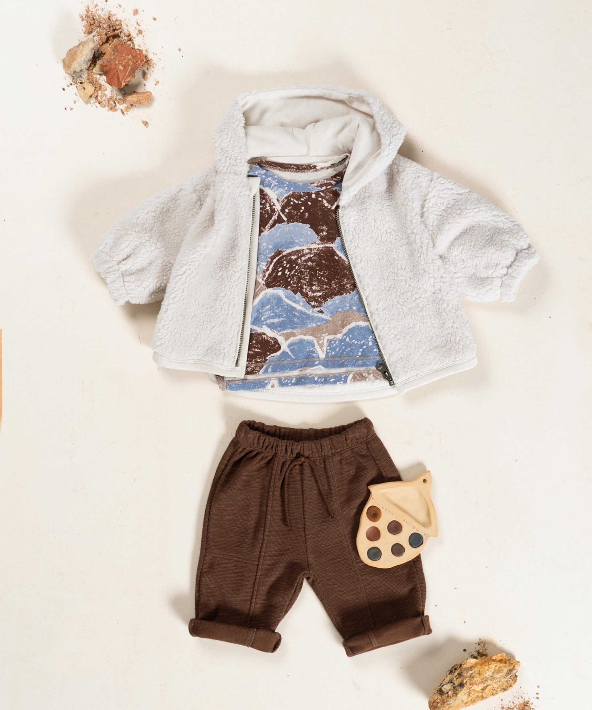 Fur coat with jersey lining
