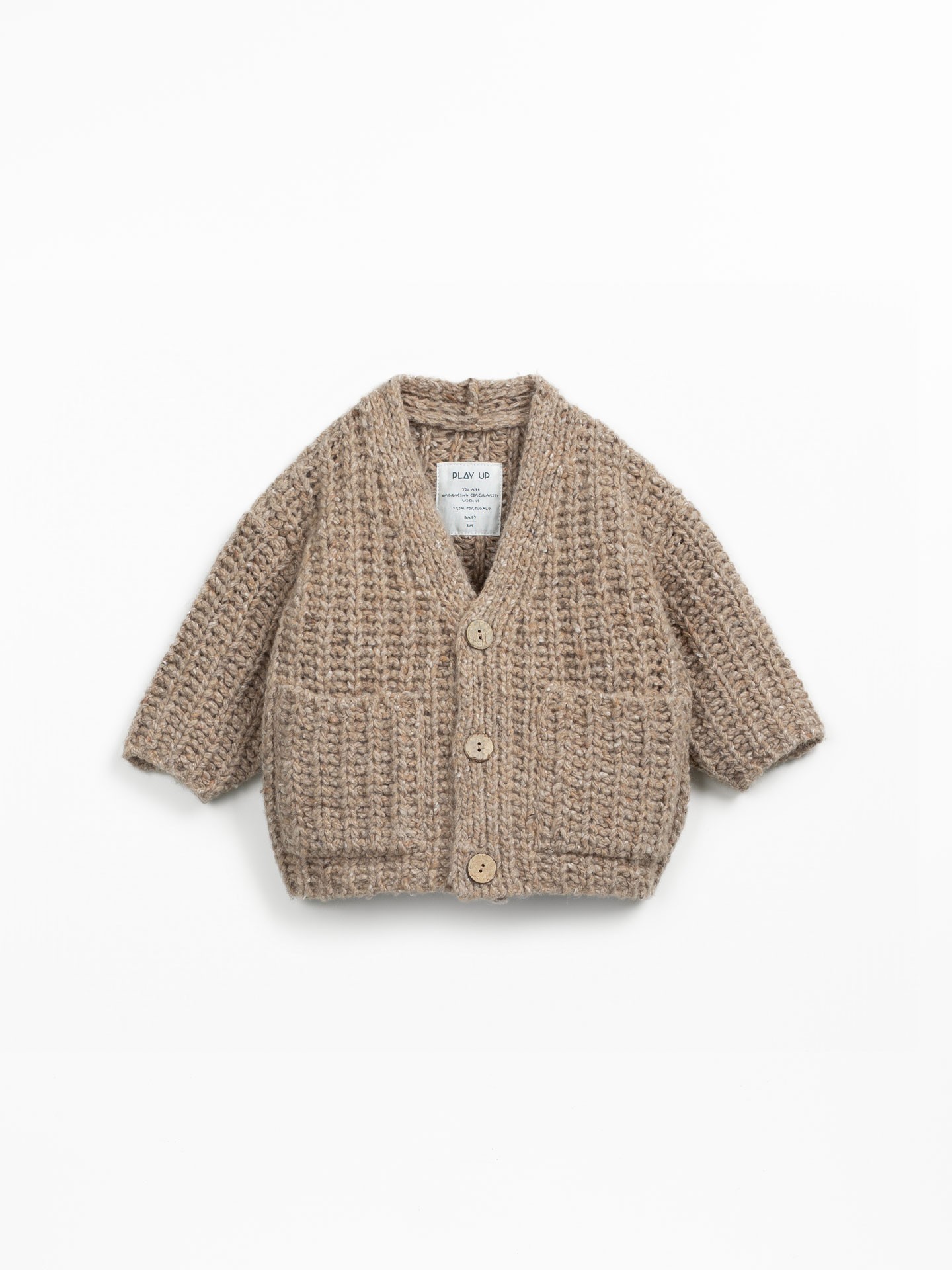 Abrigo de punto con mezcla de lana reciclada y lana