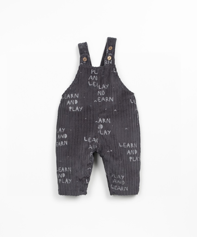 Mono en tejido de pana