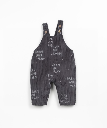 Jumpsuit in corduroy fabric.