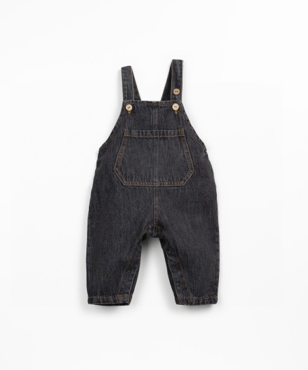 Denim dungarees with front pocket