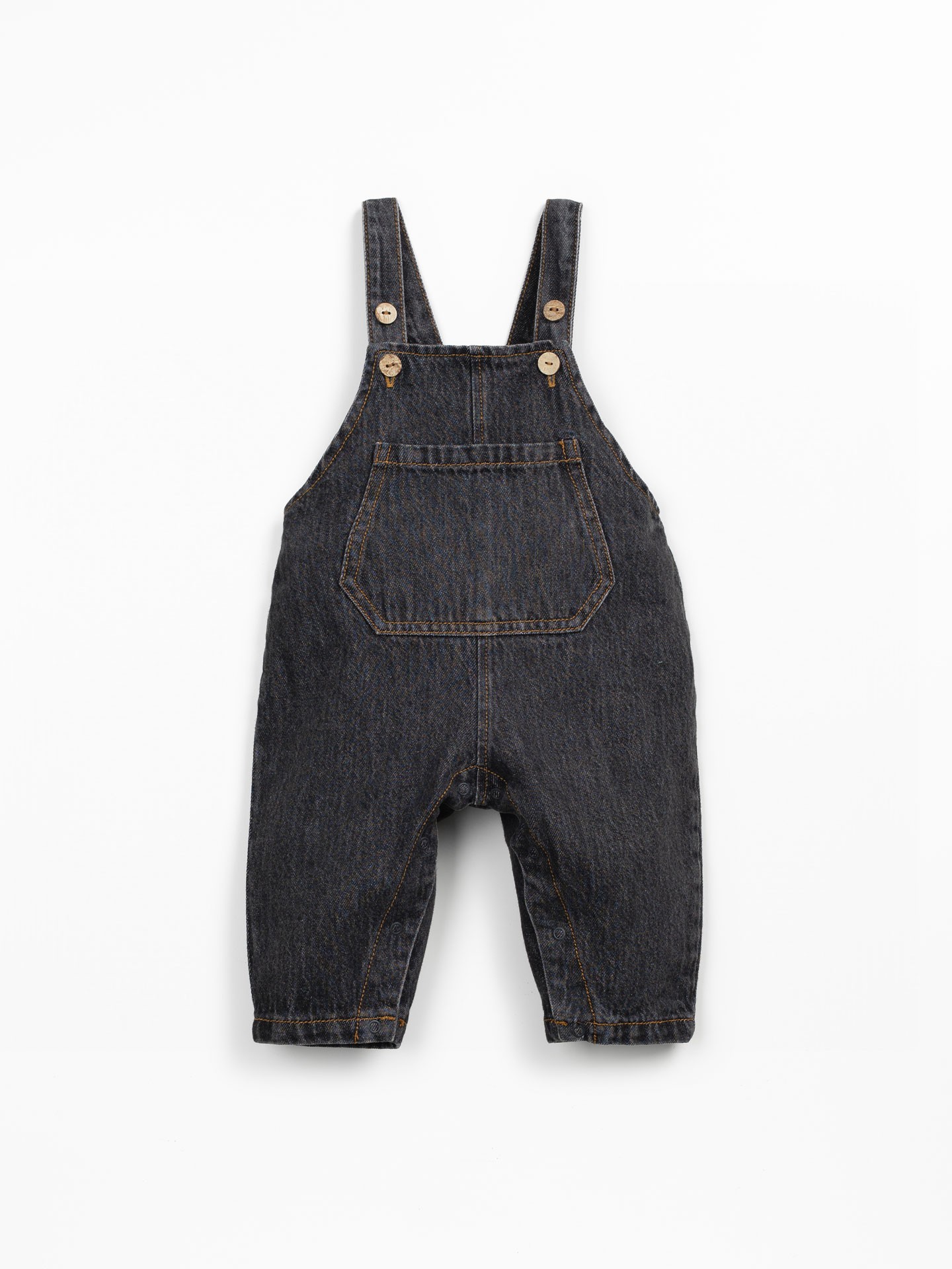 Macacão de ganga com bolso frontal