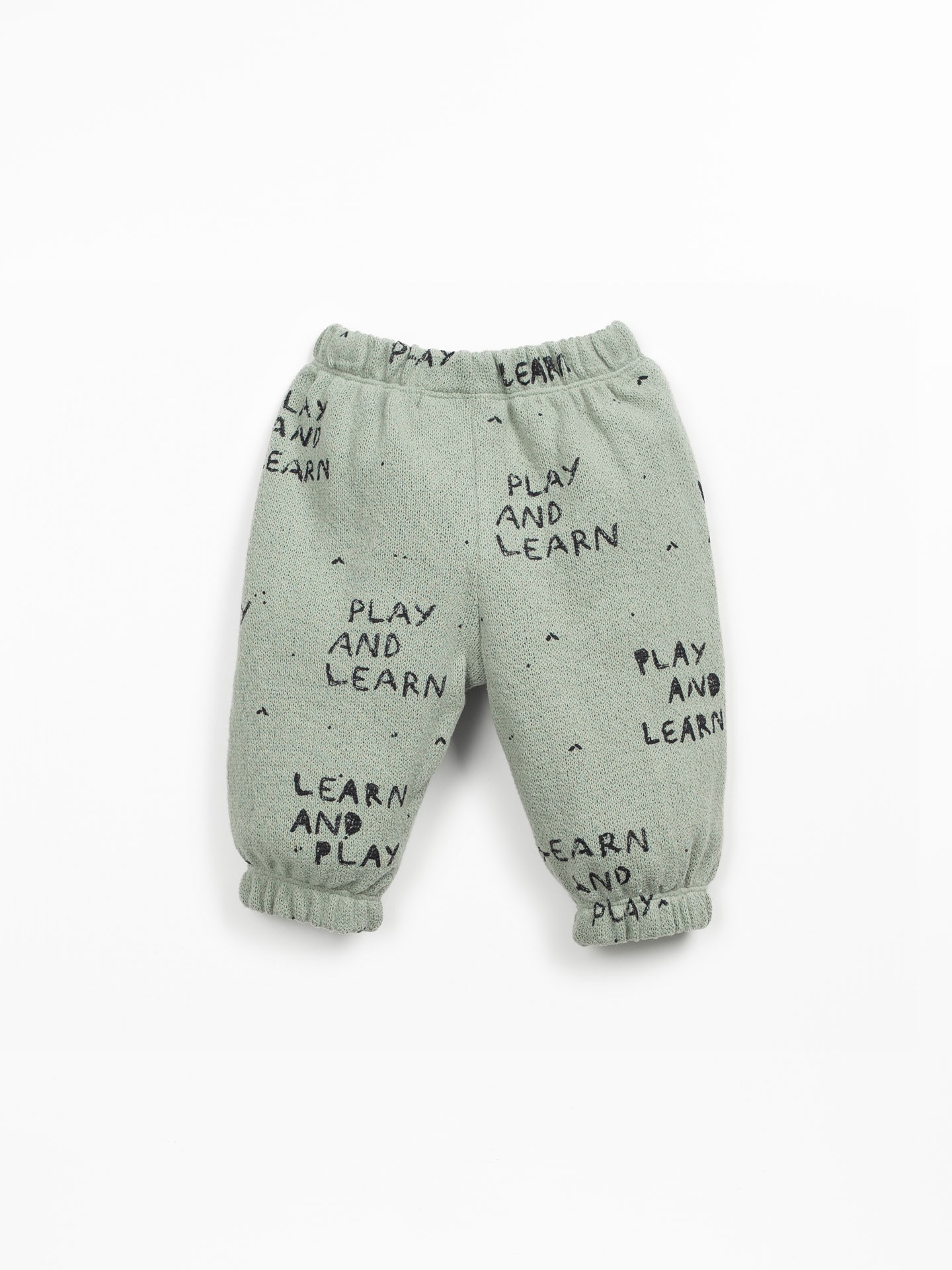 Calça de malha com algodão regenerativo e algodão reciclado