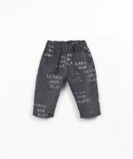 Pantalones de pana con botn decorativo de coco