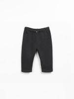 Leggings with a blend of natural and recycled fibers