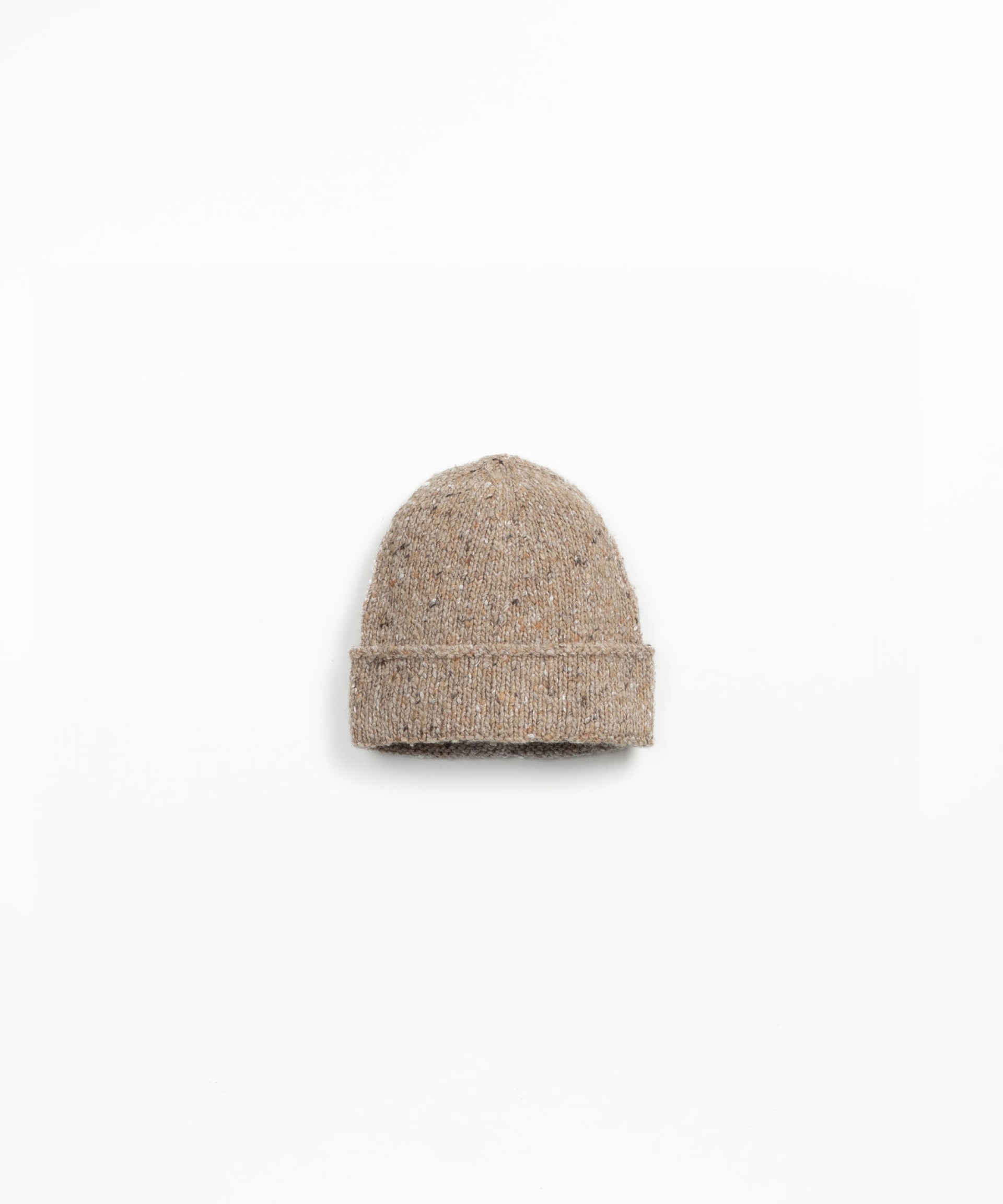 Knitted beanie with turn-up