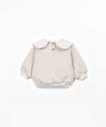 Knit sweater with collar